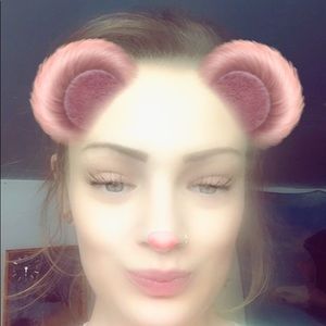 Meet your Posher, Charice